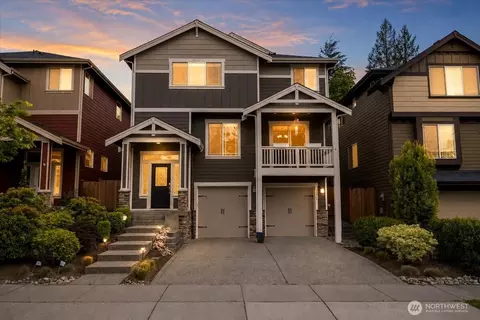 20704 2nd Ave W, Lynnwood, WA 98036
