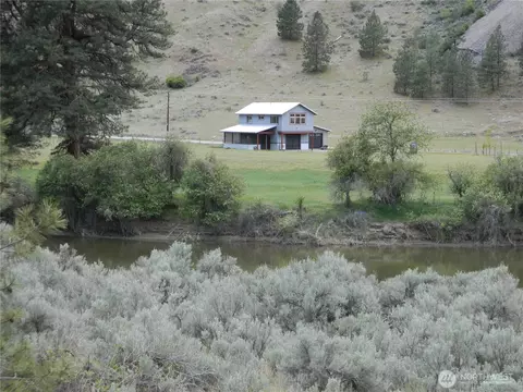 23 Allemandi Rd, Loomis, WA 98827