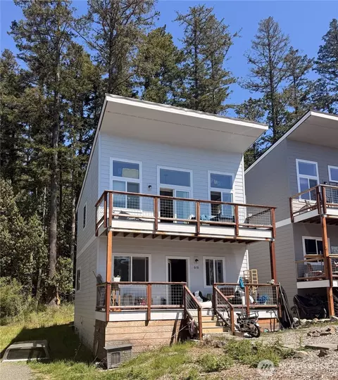 618 Finnegan Way, Friday Harbor, WA 98250