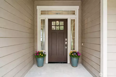 Entry Way - 442 Buck Loop Rd, Sequim, WA 98382 photo 1 of 2