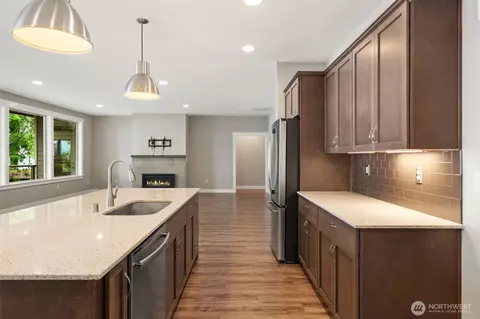 Kitchen - 442 Buck Loop Rd, Sequim, WA 98382 photo 3 of 5
