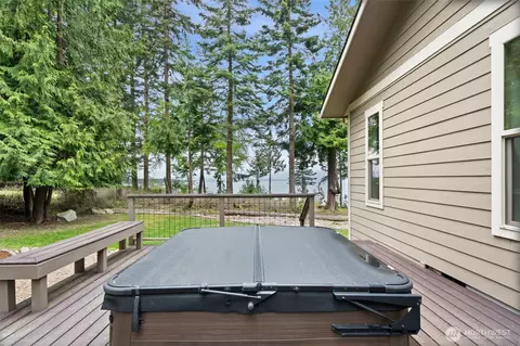 Exterior - 442 Buck Loop Rd, Sequim, WA 98382 photo 3 of 5
