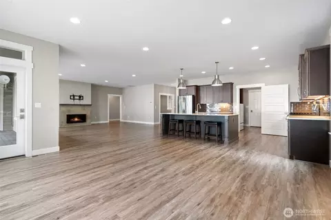 Living - 442 Buck Loop Rd, Sequim, WA 98382 photo 5 of 8