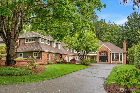 18138 NE 130th Pl, Redmond, WA 98052