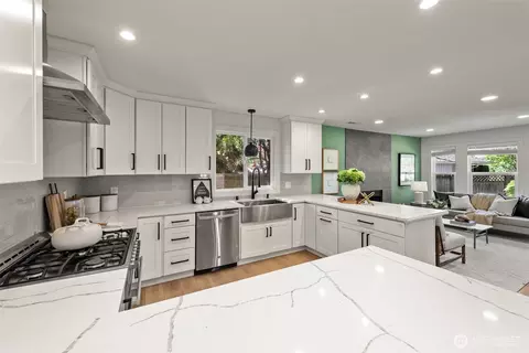 Kitchen - 14824 104th Ave NE, Bothell, WA 98011 photo 4 of 4
