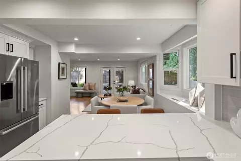 Kitchen - 14824 104th Ave NE, Bothell, WA 98011 photo 3 of 4