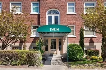 1808 Bigelow Ave N #302A, Seattle, WA 98109