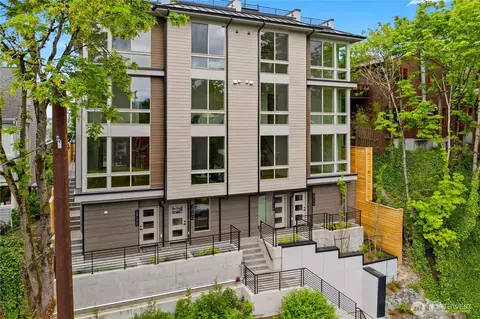 3817 C Fremont Ave N, Seattle, WA 98103