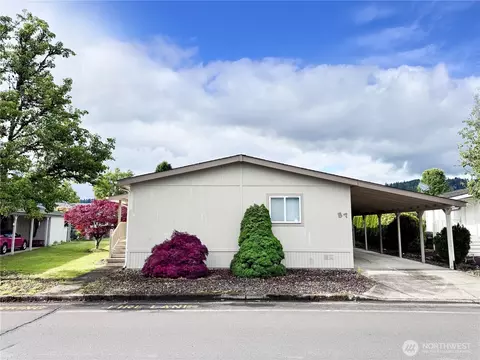 57 Heritage Blvd, Longview, WA 98632