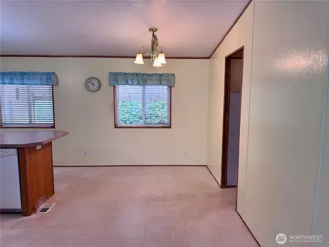 57 Heritage Blvd, Longview, WA 98632 photo 13