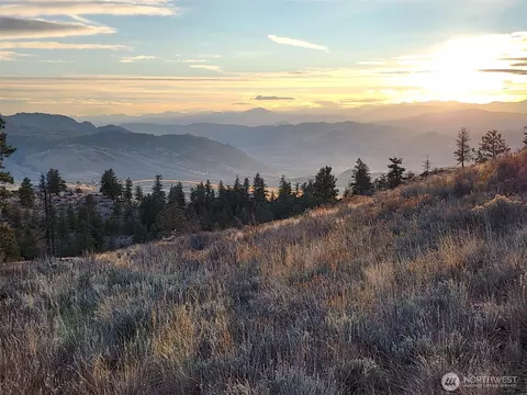 0 Blue Grouse, Oroville, WA 98844