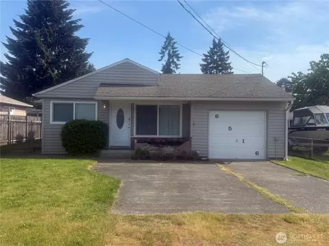 6516 93rd St SW, Lakewood, WA 98499