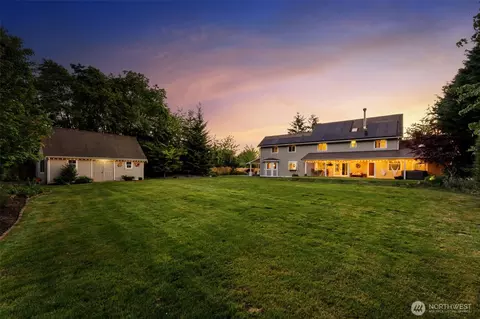 Exterior - 4919 Parker Rd E, Sumner, WA 98390 photo 6 of 11