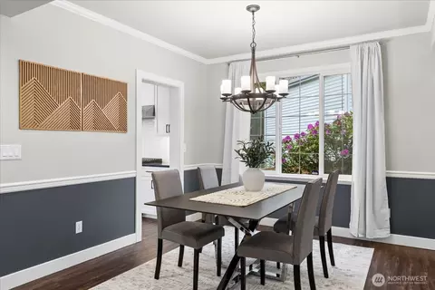 Dining - 20012 27th Dr SE, Bothell, WA 98012 photo 2 of 3