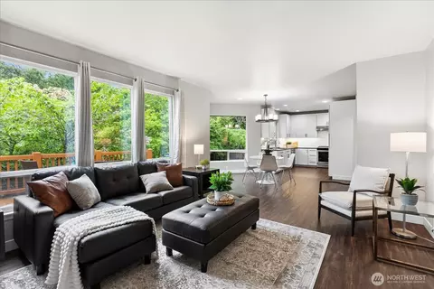 Living - 20012 27th Dr SE, Bothell, WA 98012 photo 2 of 3
