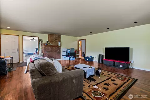422 336th St E, Roy, WA 98580 photo 6