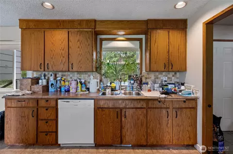422 336th St E, Roy, WA 98580 photo 8