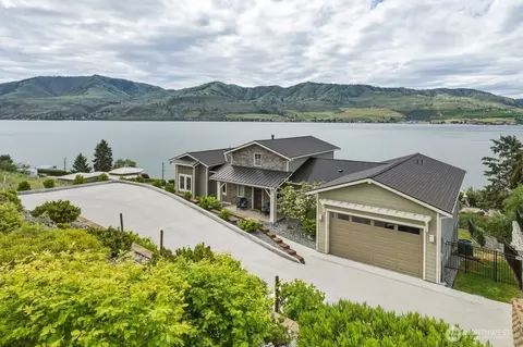 112 Mayer Dr, Chelan, WA 98816