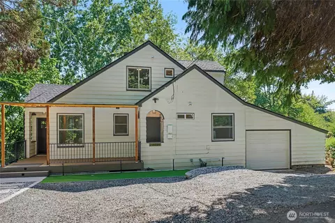 10106 16th Ave S, Seattle, WA 98168