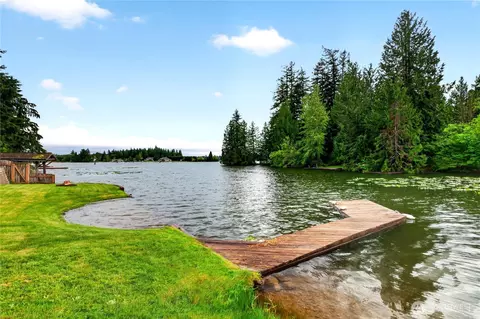 4120 218th Ave E, Lake Tapps, WA 98391
