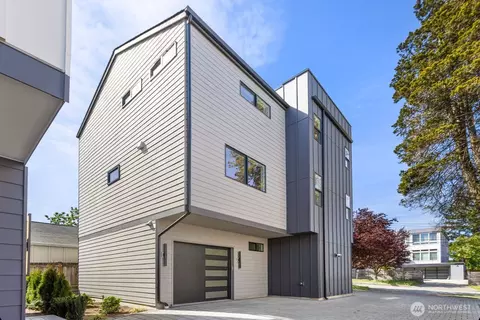 929 N 87th St, Seattle, WA 98103