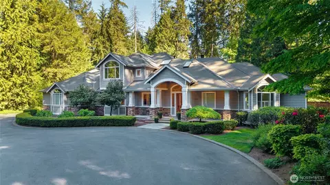 19930 170th Ave NE, Woodinville, WA 98072