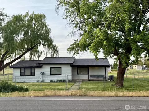 230 NW Watson St, Creston, WA 99117