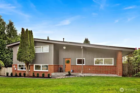 5342 Belfern Dr, Bellingham, WA 98226