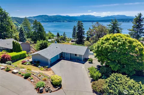 232 S Palmer Dr, Port Townsend, WA 98368
