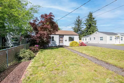 828 S Hawthorne St, Tacoma, WA 98465