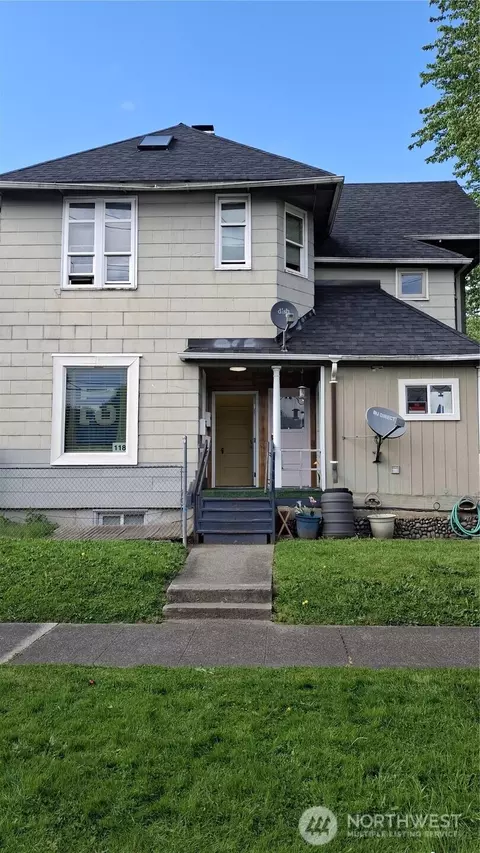 1056 S Sullivan St, Seattle, WA 98108