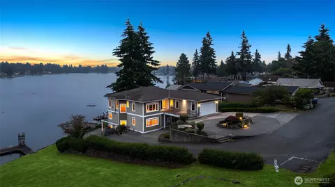 26408 136th Ave SE, Kent, WA 98042