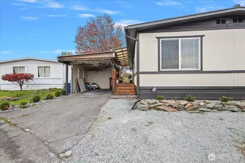2600 E Division St #91, Mount Vernon, WA 98274