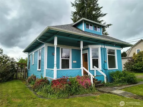 423 E Spruce St, Montesano, WA 98563