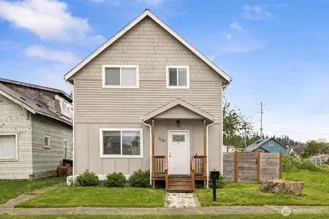 908 E First St, Aberdeen, WA 98520