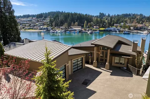 7926 Goodman Dr NW, Gig Harbor, WA 98332