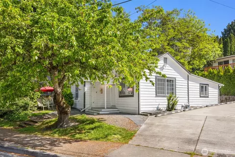 11438 99th Pl NE, Kirkland, WA 98033