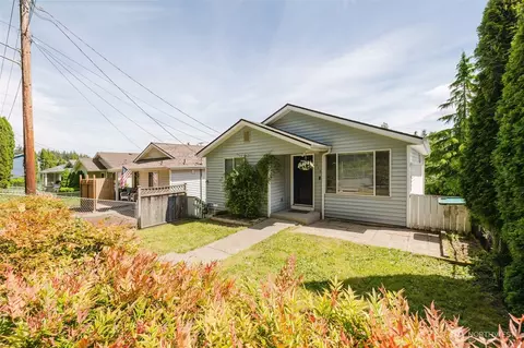 644 Adele Ave, Bremerton, WA 98312