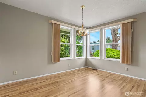 905 243rd St SW, Bothell, WA 98021 photo 15
