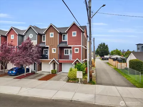 3113 S 45th St, Tacoma, WA 98409