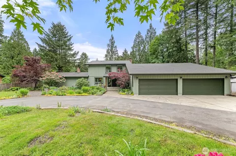 11008 Cowlitz Dr SE, Olympia, WA 98501