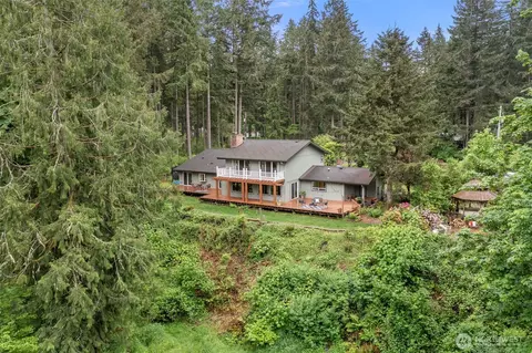 11008 Cowlitz Dr SE, Olympia, WA 98501