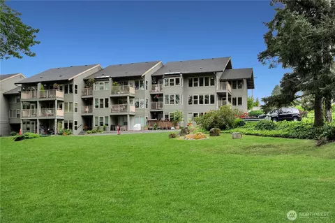 3700 Alabama St #203, Bellingham, WA 98229