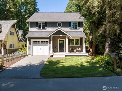 9448 NE Midway Ave, Indianola, WA 98342