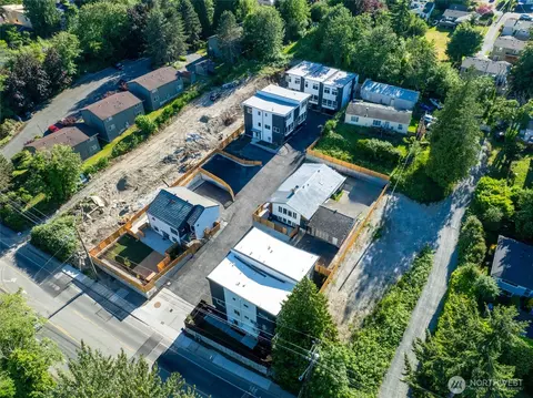 12215 Des Moines Memorial Dr S UNIT A, Burien, WA 98168