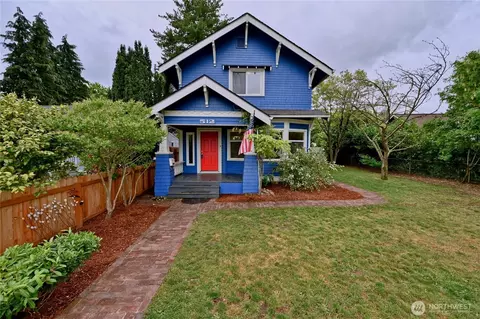 512 S 35th St, Tacoma, WA 98418