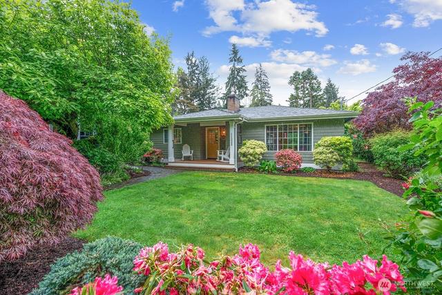 11225 NE 53rd St, Kirkland, WA 98033