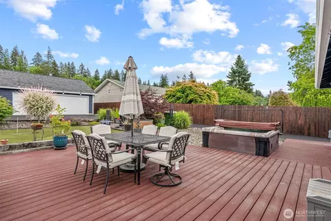 Exterior - 16 Pacific Pl, Longview, WA 98632 photo 10 of 15