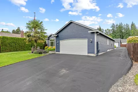 Exterior - 16 Pacific Pl, Longview, WA 98632 photo 7 of 15