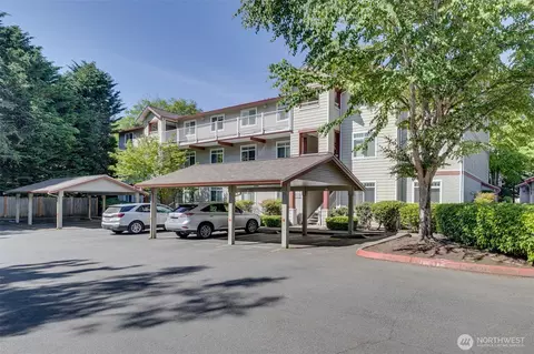 14819 29th Ave W #L304, Lynnwood, WA 98087